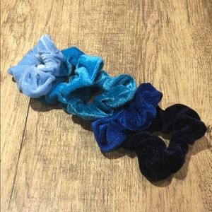 💖  Blue velvet homemade scrunches